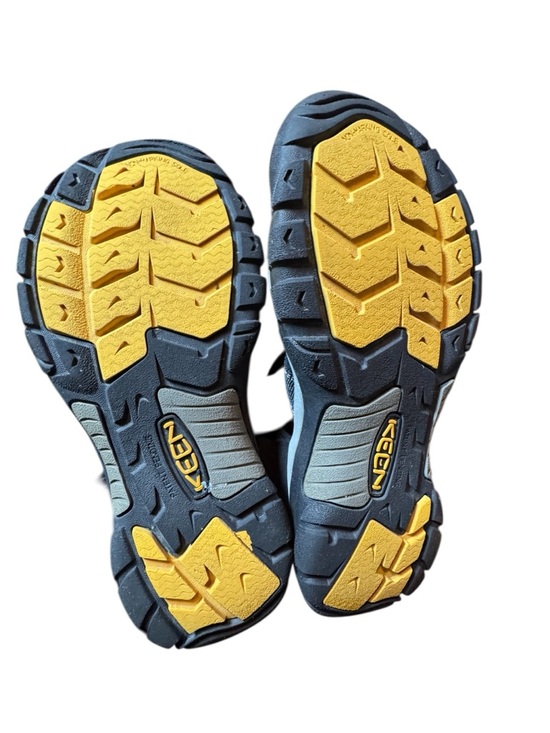 KEEN Newport Waterproof Walking Shoes Womens Sz 9.5 Black Outdoor Sport Sandals - Picture 6 of 10